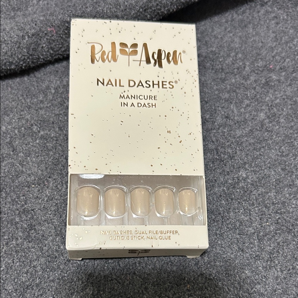 Red Aspen Nail Dashes - Glittering Gloria